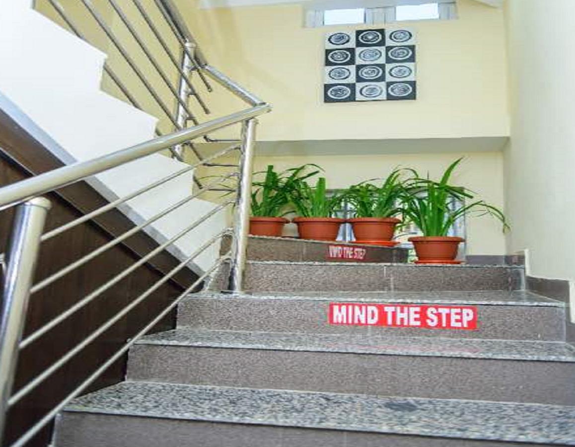 215 West Apartment Abuja Extérieur photo