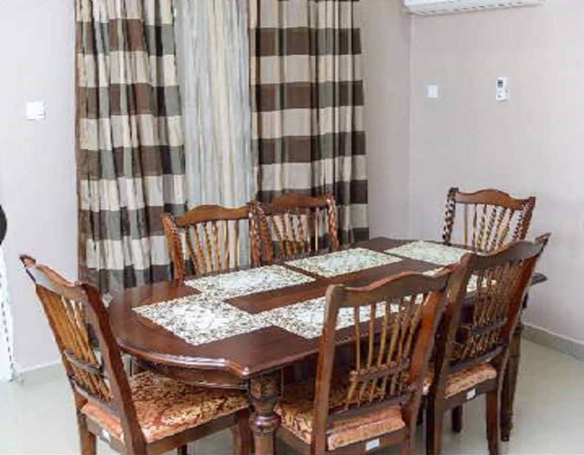 215 West Apartment Abuja Extérieur photo